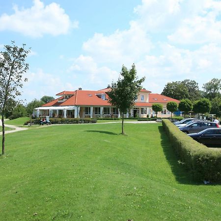 Hotel Preishof Kirchham Exterior foto