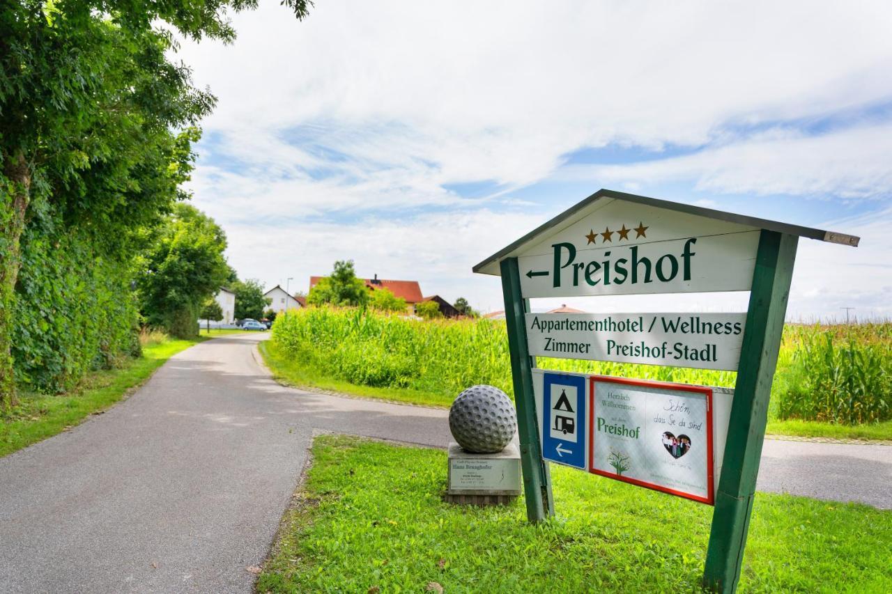 Hotel Preishof Kirchham Exterior foto