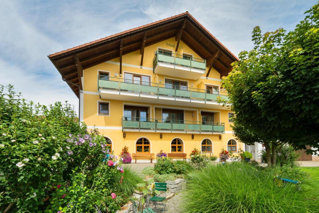 Hotel Preishof Kirchham Exterior foto